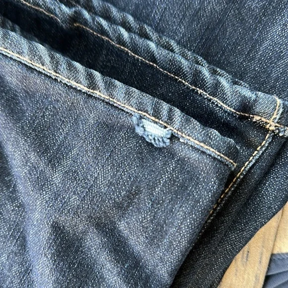 Paige Hidden Hills Premium Capri Double Button Dark Wash Crop Jeans Size 29 - Picture 15 of 15